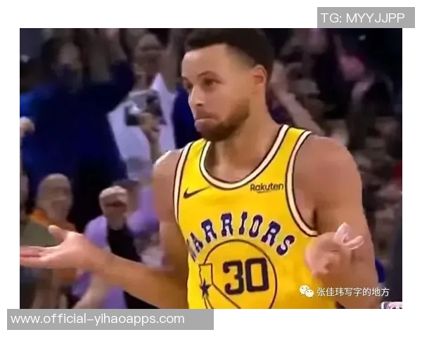 张佳玮解析库里魔球魅力科尔战术智慧超越米奇对文班的运用