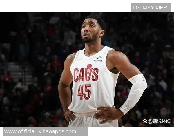 米切尔表现平平难救主17投仅7中贡献16分3篮板6助攻