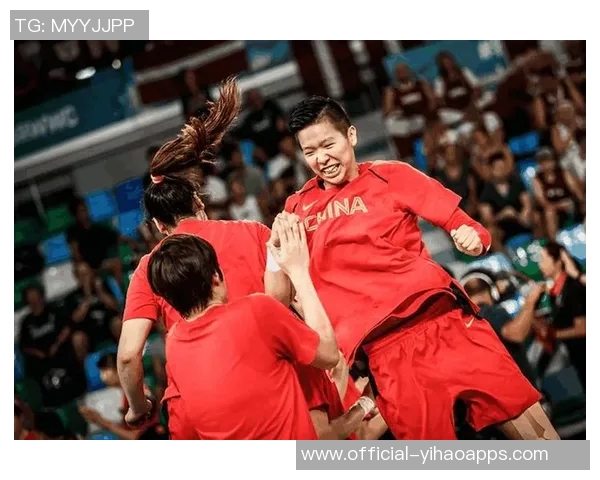 王洪泽表现抢眼10投6中斩获15分8篮板其中5个前场篮板助力球队